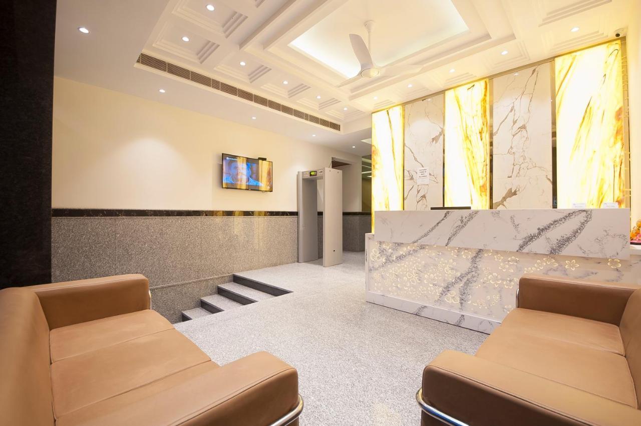 نيودلهي Hotel Z Suite-Near Delhi Airport المظهر الخارجي الصورة